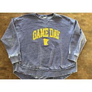 Chicka-d Minnesota Game Day Sweatshirt- Women’s XL